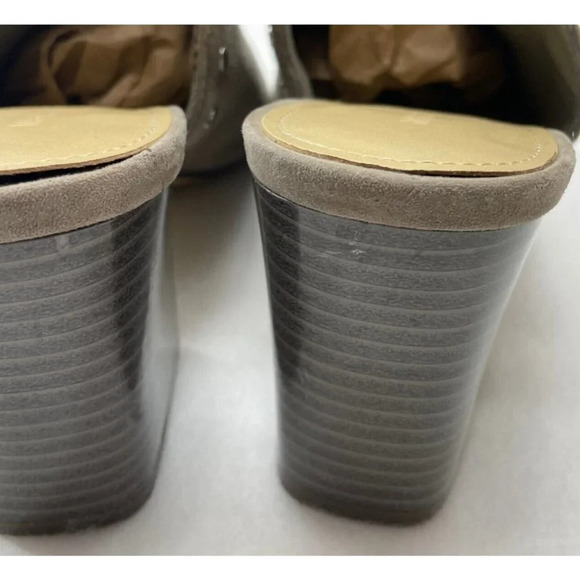 Marc Fisher Block Heel Women's Sz 8M Taupe Dalilah Studded Slip On Mule Open Toe - Picture 6 of 10